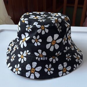 NEFF Smiley Flowers Bucket Hat